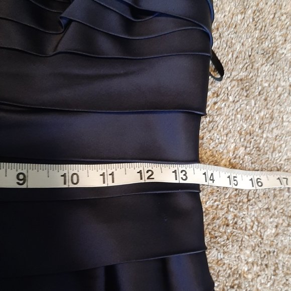 Calvin Klein Navy Satin Layered Cocktail Dress SZ 4 - Picture 12 of 13